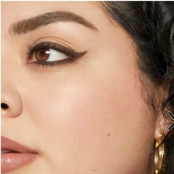 NEW Rare Beauty Strokes Longwear and Waterproof Gel Eyeliner in True Brown - Picture 4 of 5